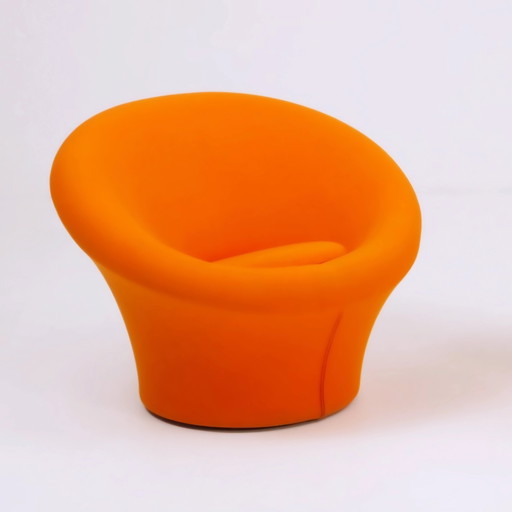 Mushroom armchair by Artifort